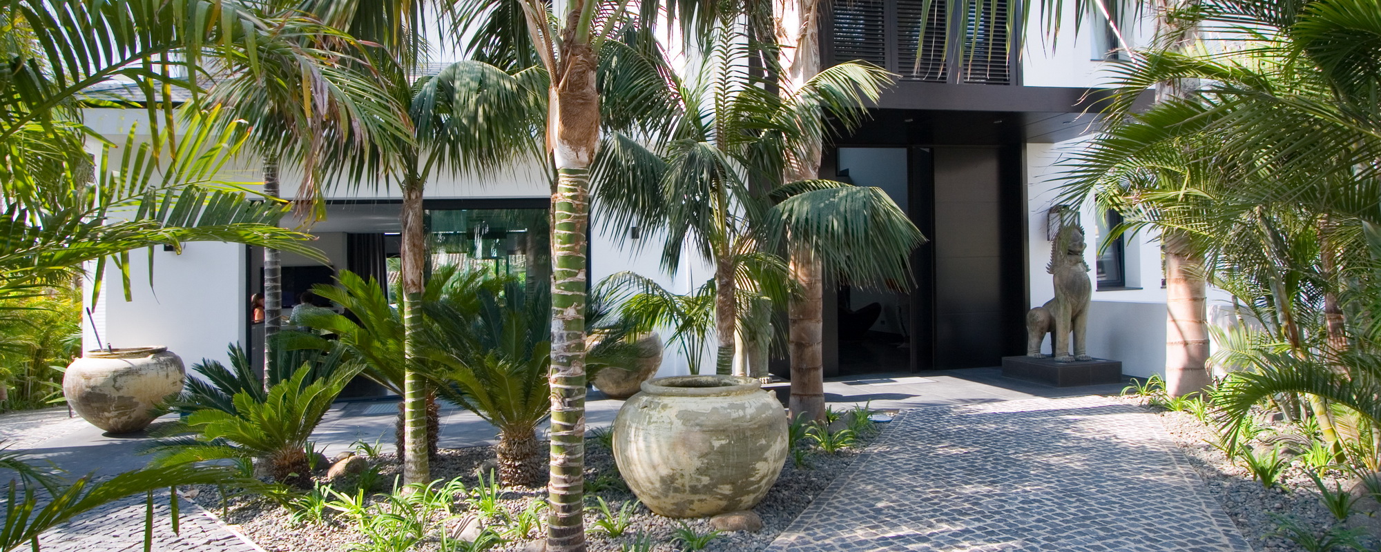 contemporanea-estilo-miami-en-los-monteros
