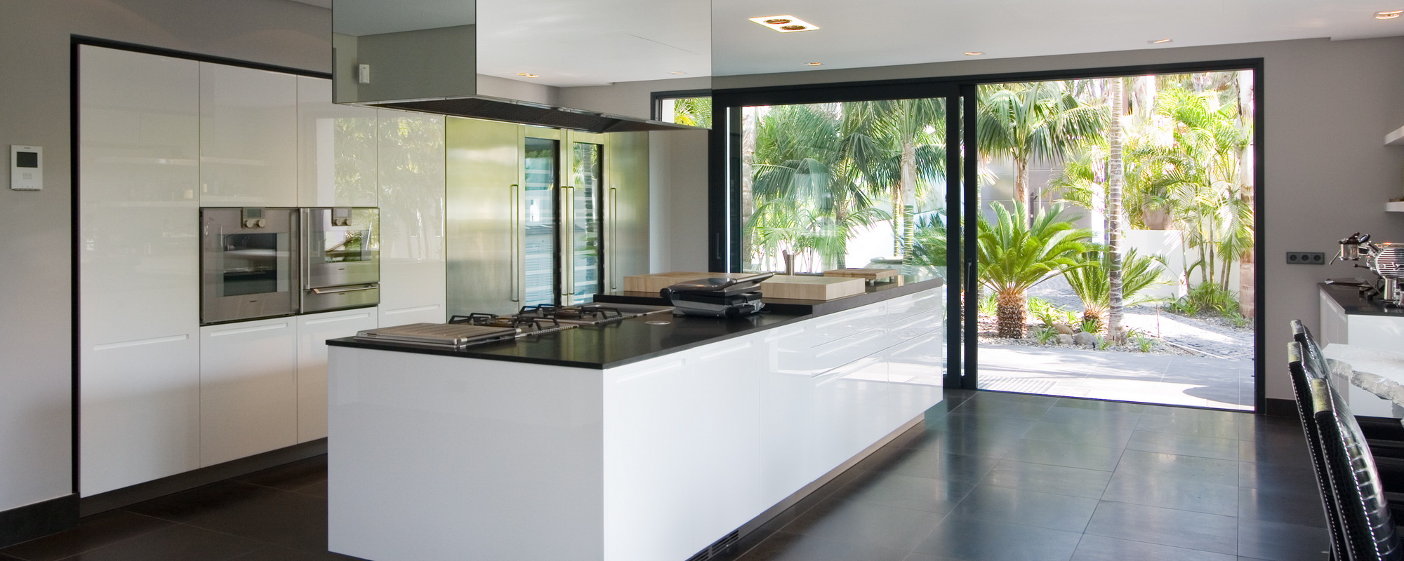 contemporanea-estilo-miami-en-los-monteros
