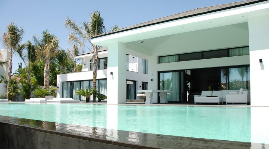 contemporanea-estilo-miami-en-los-monteros