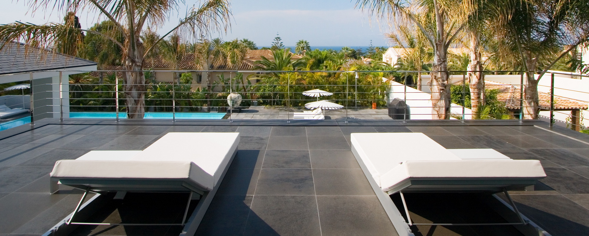 contemporanea-estilo-miami-en-los-monteros