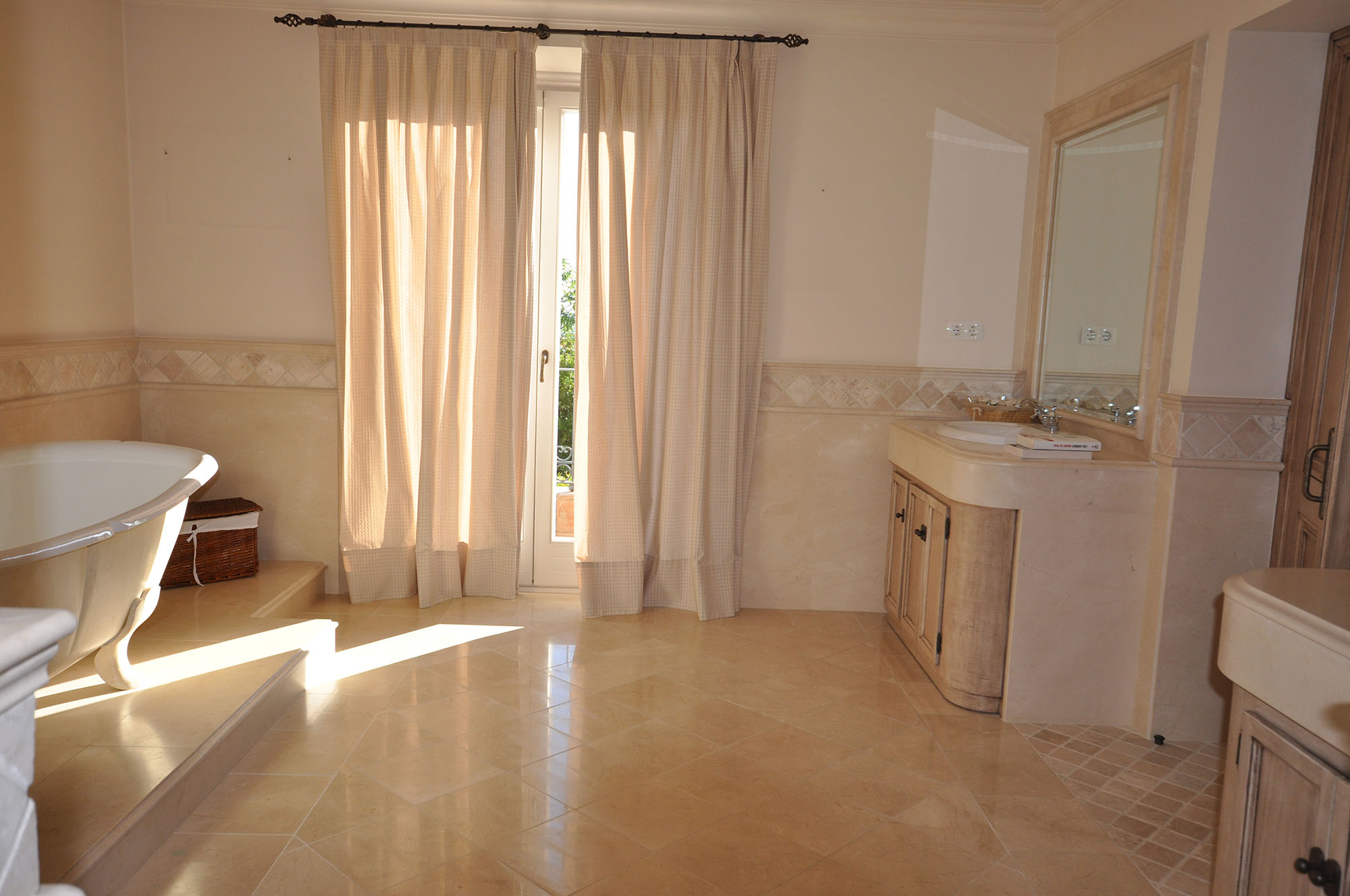 cortijo-marbella-club-golf-and-country-club-benahavis